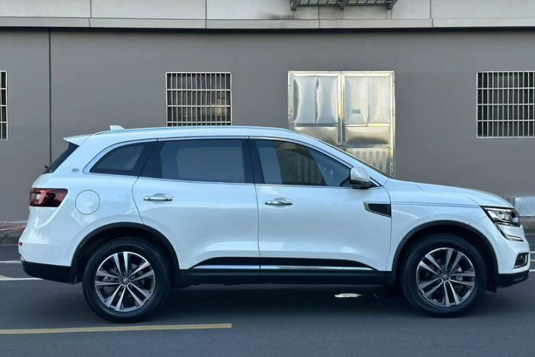 Used Renault Koleos 2018 2.5L Two-Wheel Drive Prestige Edition Exterior 2