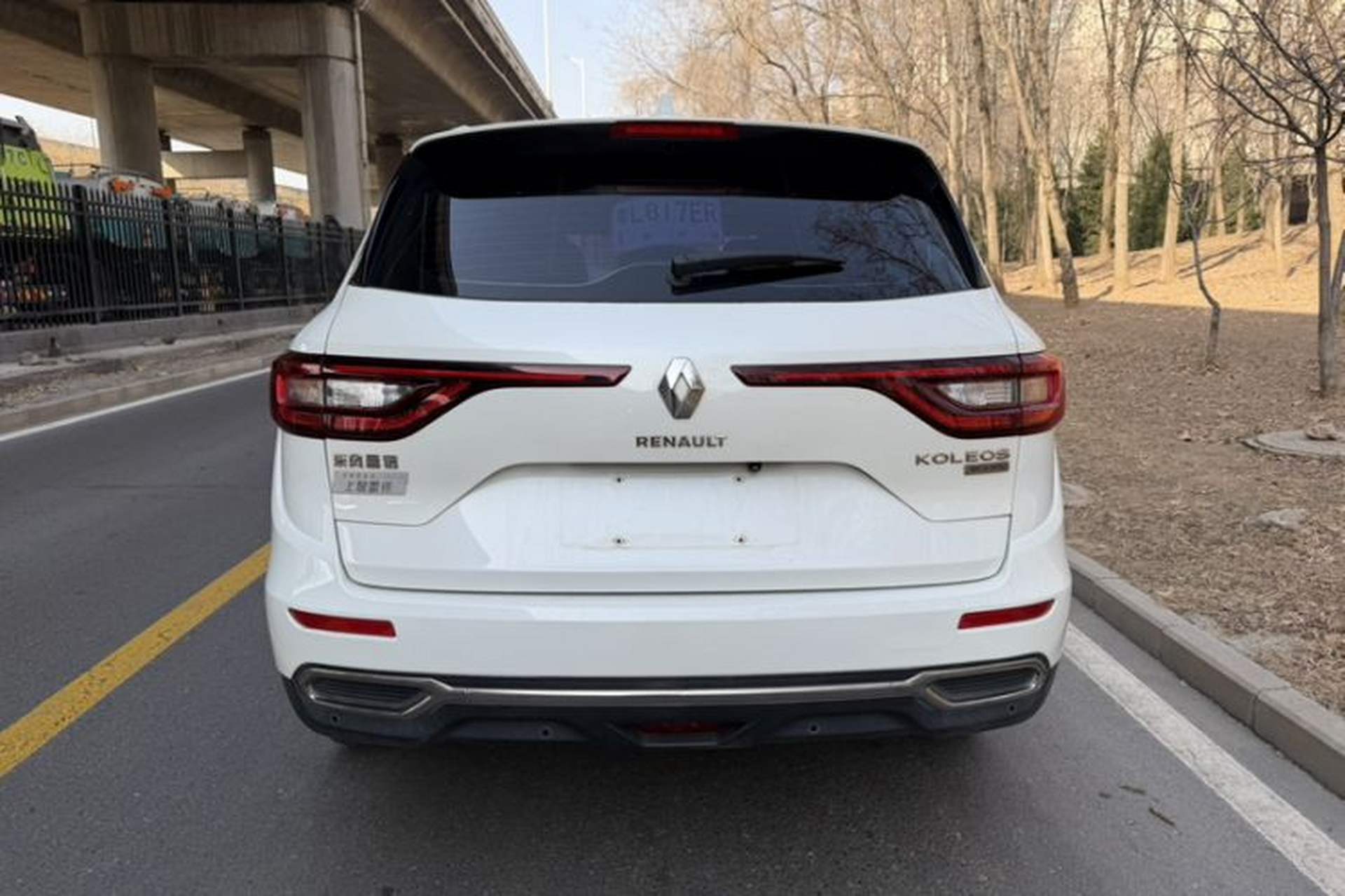 Used Renault Koleos 2018 2.0L Two-Wheel Drive Leading Edition Exterior 3