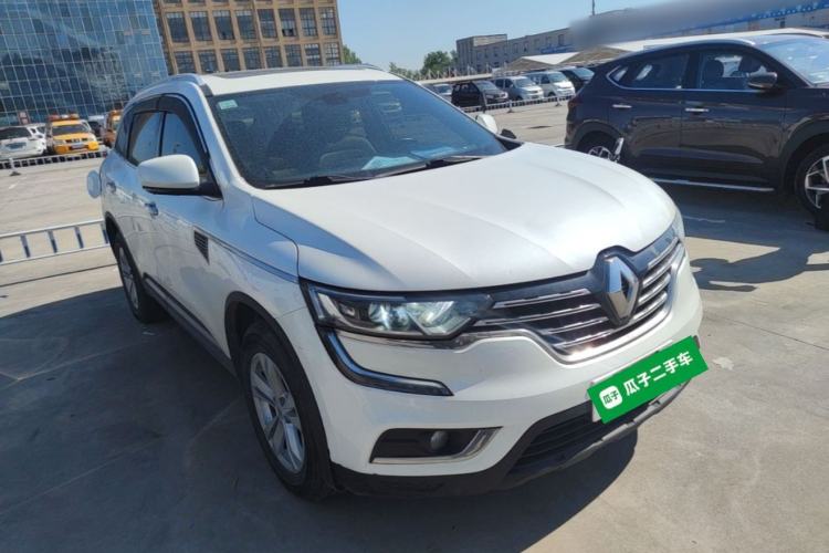 Used Renault Koleos 2018 2.0L Two-Wheel-Drive Luxury Edition Front Right 45 Deg