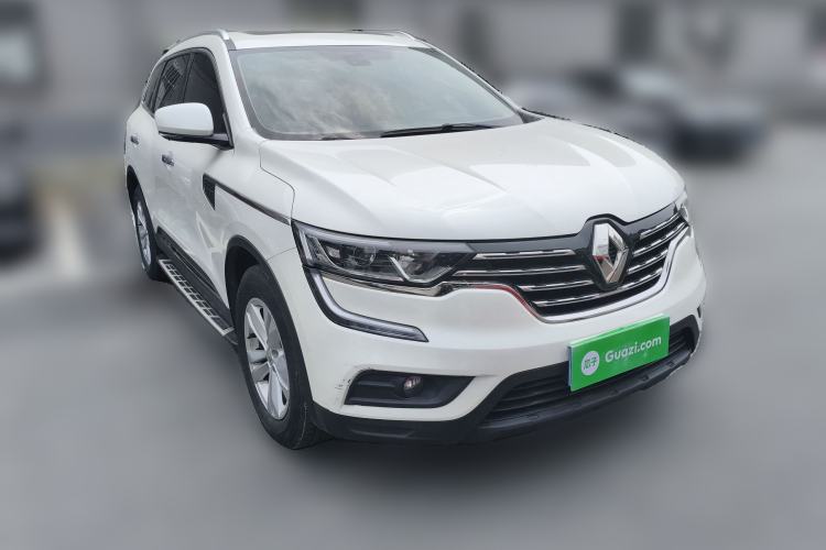 Used Renault Koleos 2018 2.0L Two-Wheel Drive Comfort Edition Front Right 45 Deg