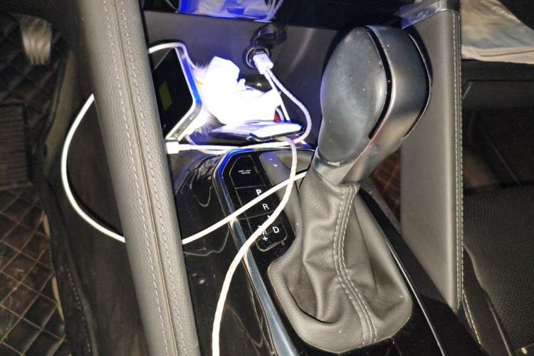 Used Renault Koleos 2018 2.5L Four-Wheel Drive Ultimate Edition Gear Lever