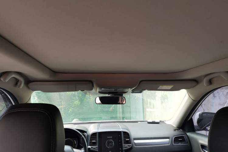 Used Renault Koleos 2018 2.0L Two-Wheel-Drive Luxury Edition Headliner