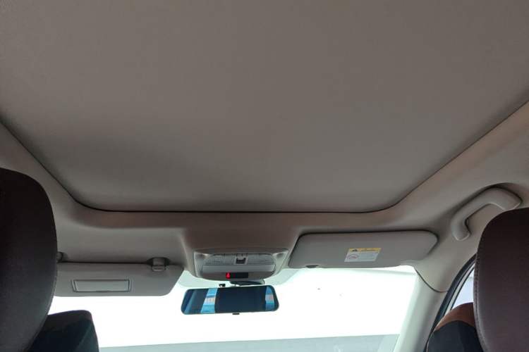 Used Renault Koleos 2018 2.5L Two-Wheel Drive 120th Anniversary Limited Edition Headliner