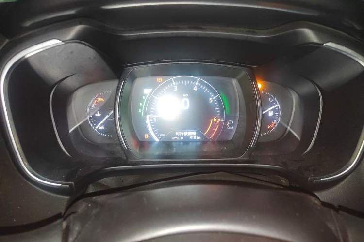 Used Renault Koleos 2018 2.0L Two-Wheel Drive Comfort Edition Instrument Cluster