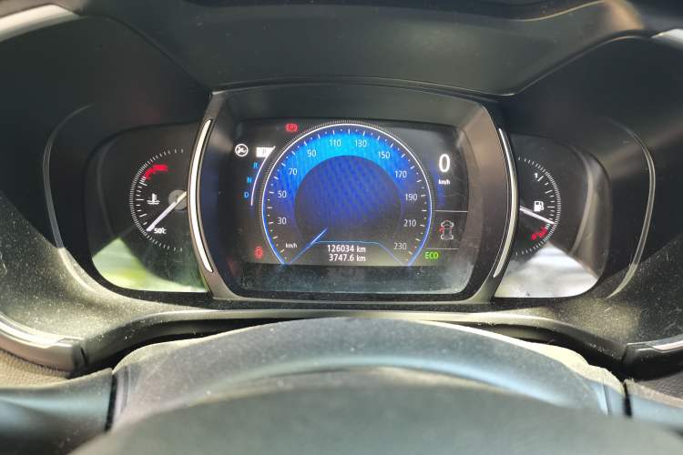 Used Renault Koleos 2018 2.0L Two-Wheel-Drive Luxury Edition Instrument Cluster