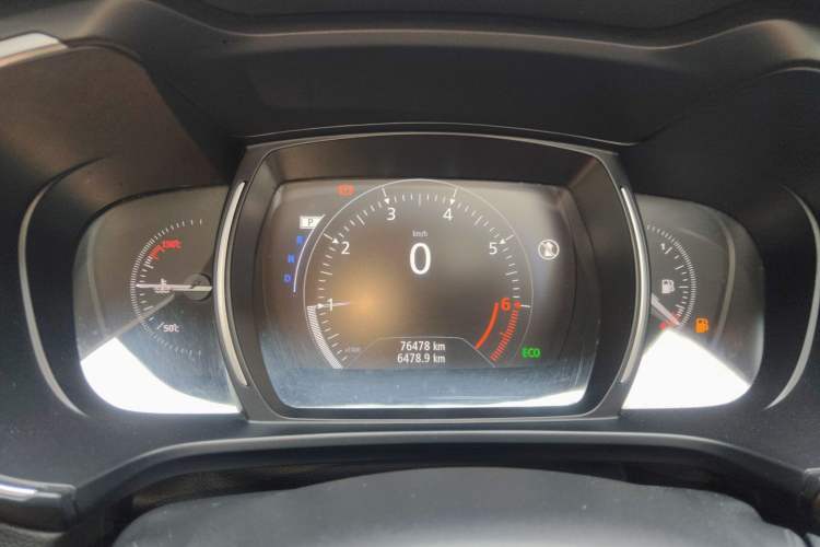 Used Renault Koleos 2018 2.0L Two-Wheel-Drive Luxury Edition Instrument Cluster