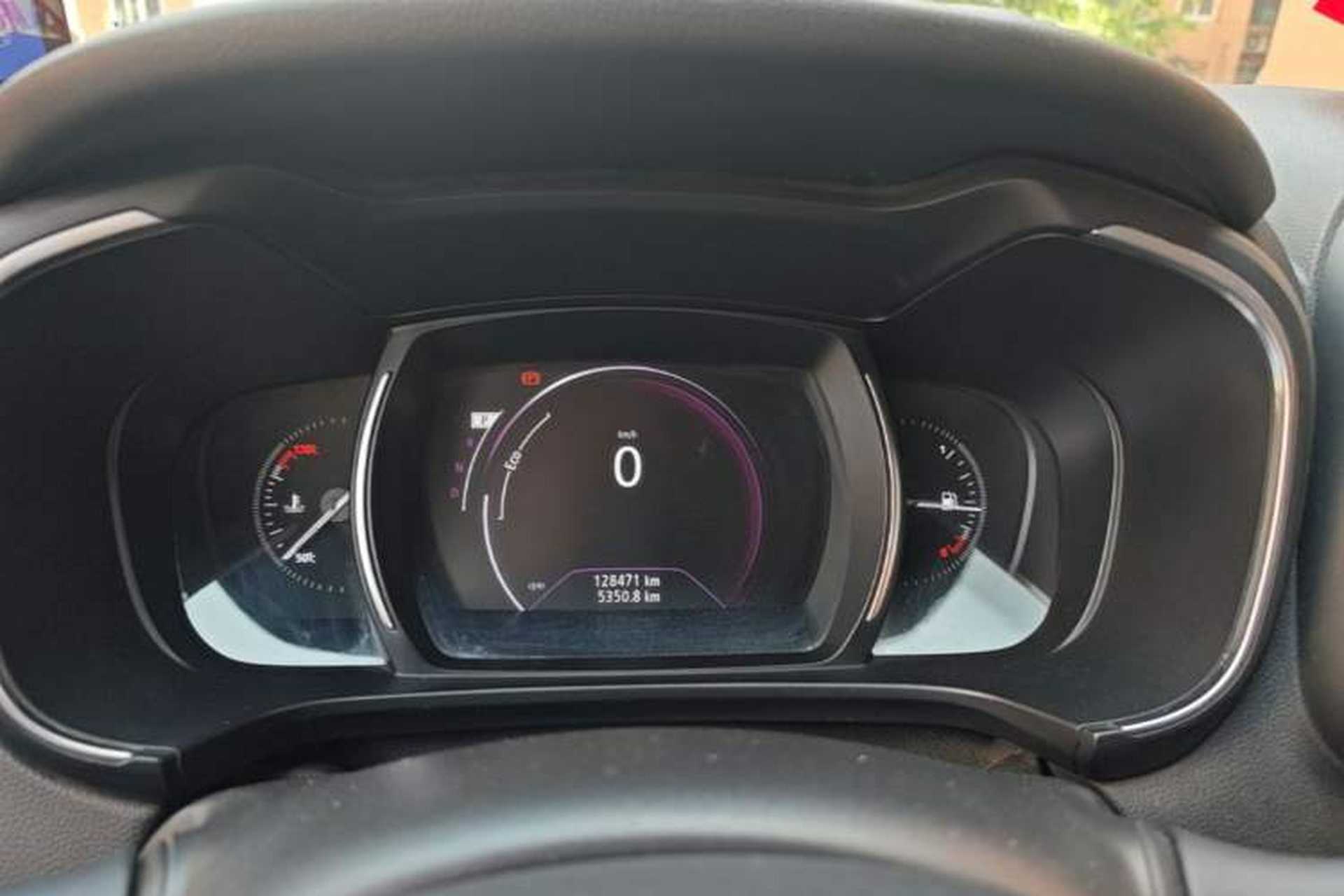 Used Renault Koleos 2018 2.0L Two-Wheel Drive Comfort Edition Instrument Cluster