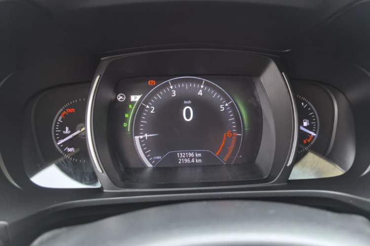 Used Renault Koleos 2018 2.0L Two-Wheel Drive 120th Anniversary Limited Edition Instrument Cluster