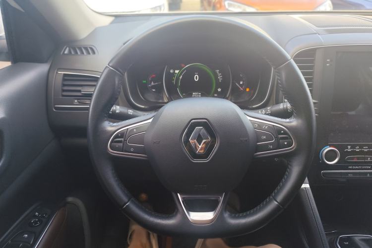 Used Renault Koleos 2018 2.0L Two-Wheel-Drive Luxury Edition Interior 1