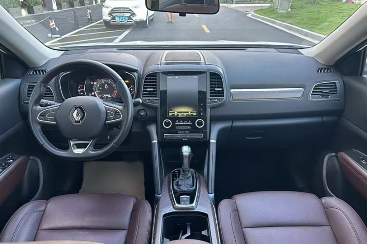 Used Renault Koleos 2018 2.5L Two-Wheel Drive Prestige Edition Interior 1