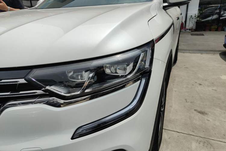 Used Renault Koleos 2018 2.0L Two-Wheel Drive 120th Anniversary Limited Edition Left Front Headlight