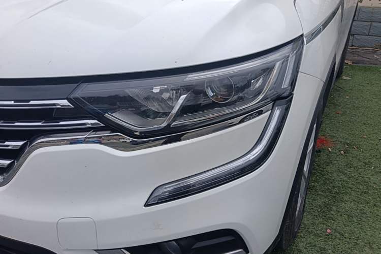 Used Renault Koleos 2018 2.0L Two-Wheel-Drive Luxury Edition Left Front Headlight