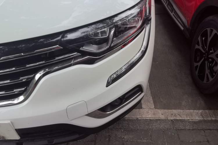 Used Renault Koleos 2018 2.0L Two-Wheel Drive 120th Anniversary Limited Edition Left Front Headlight
