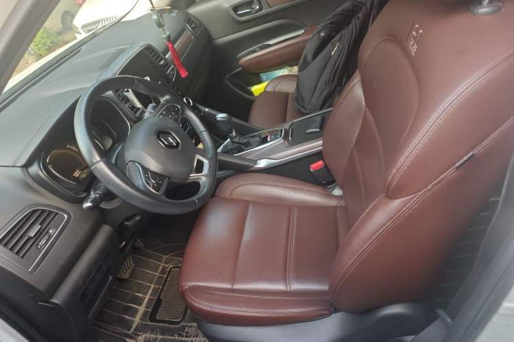 Used Renault Koleos 2018 2.0L Two-Wheel Drive 120th Anniversary Limited Edition Left Front Seat