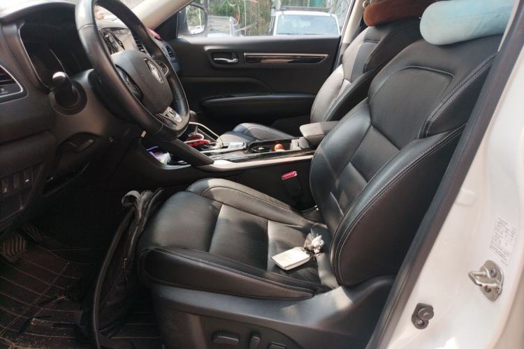 Used Renault Koleos 2018 2.5L Four-Wheel Drive Ultimate Edition Left Front Seat