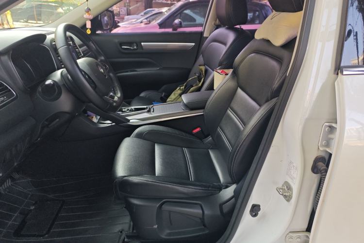Used Renault Koleos 2018 2.0L Two-Wheel Drive Leading Edition Left Front Seat