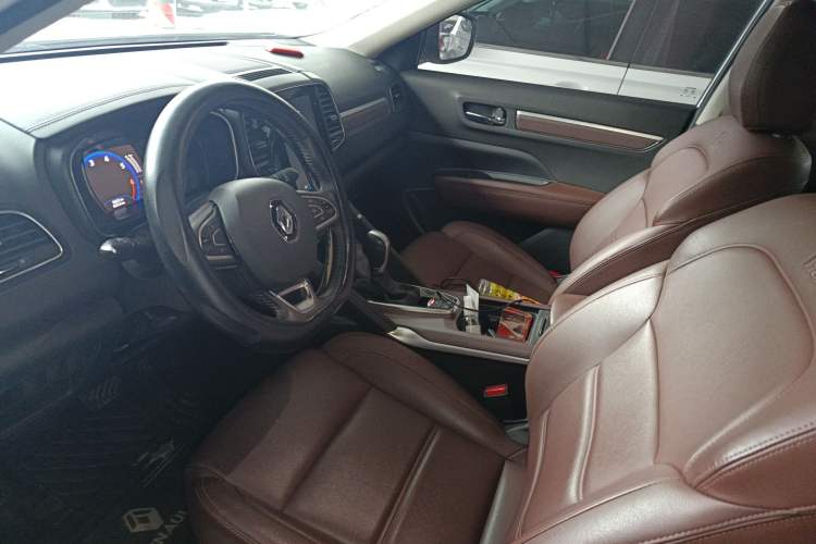 Used Renault Koleos 2018 2.0L Two-Wheel Drive 120th Anniversary Limited Edition Left Front Seat