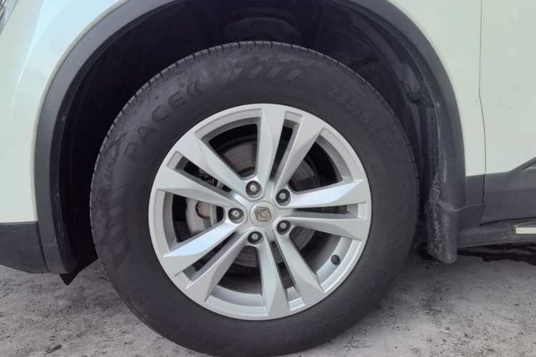 Used Renault Koleos 2018 2.0L Two-Wheel-Drive Luxury Edition Left Front Wheel Hub