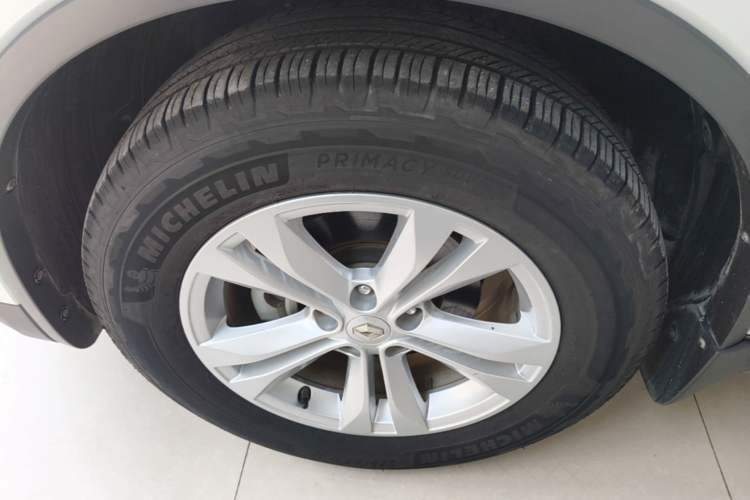 Used Renault Koleos 2018 2.0L Two-Wheel-Drive Luxury Edition Left Front Wheel Hub