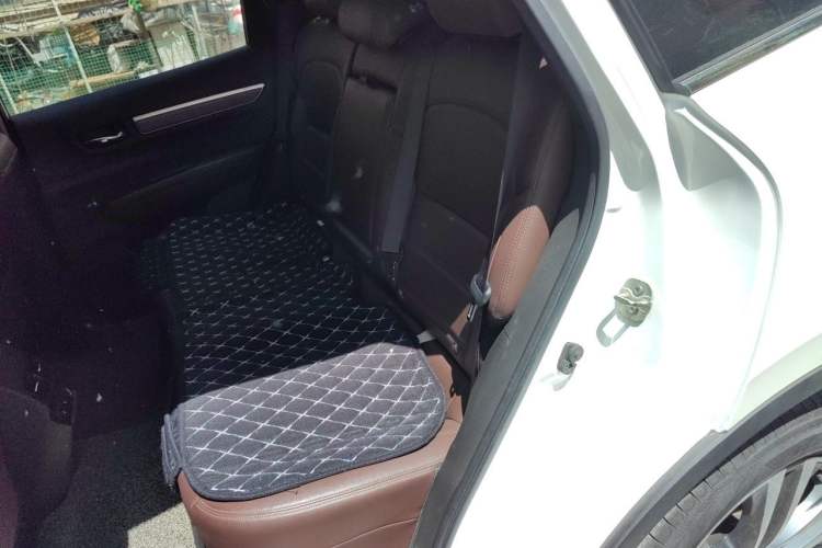 Used Renault Koleos 2018 2.0L Two-Wheel Drive 120th Anniversary Limited Edition Left Rear Seat