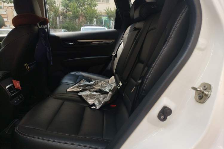 Used Renault Koleos 2018 2.5L Four-Wheel Drive Ultimate Edition Left Rear Seat