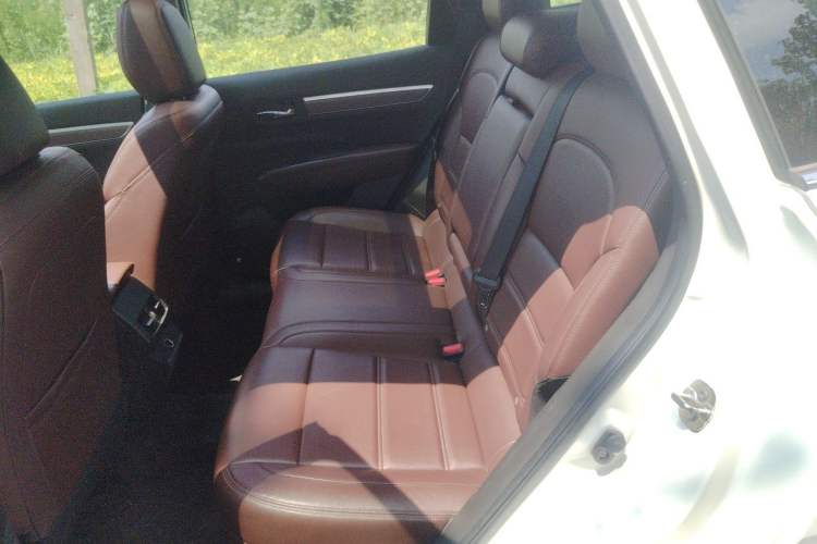 Used Renault Koleos 2018 2.0L Two-Wheel Drive 120th Anniversary Limited Edition Left Rear Seat