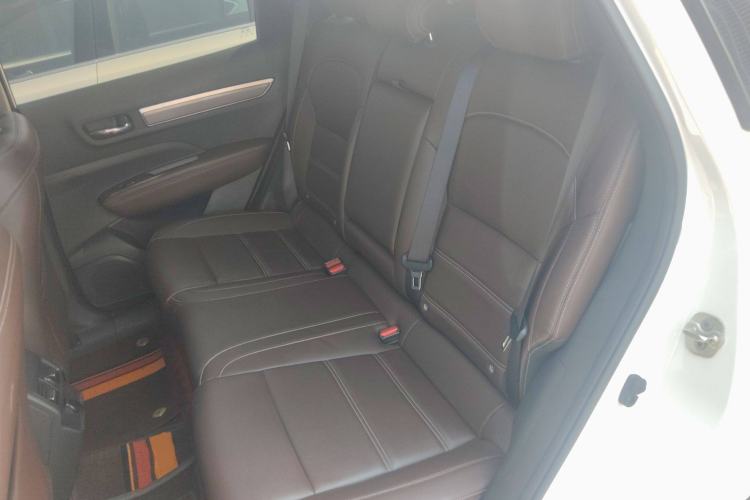 Used Renault Koleos 2018 2.0L Two-Wheel-Drive Luxury Edition Left Rear Seat