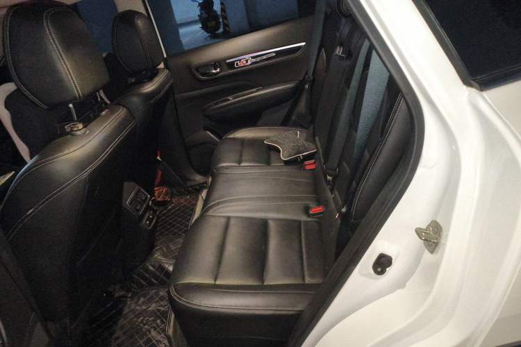 Used Renault Koleos 2018 2.5L Four-Wheel Drive Ultimate Edition Left Rear Seat