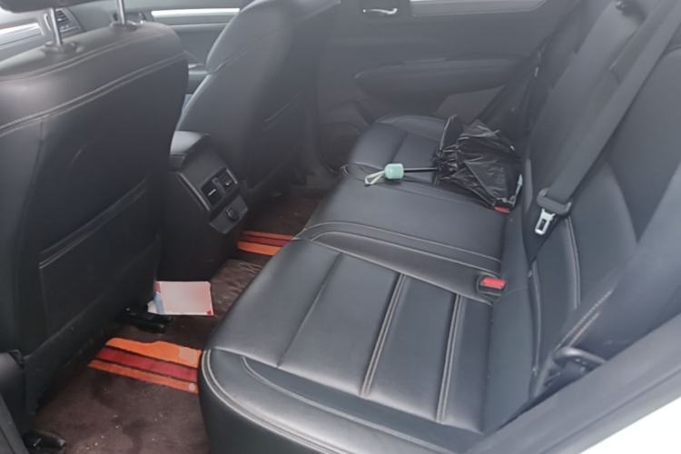 Used Renault Koleos 2018 2.0L Two-Wheel-Drive Luxury Edition Left Rear Seat