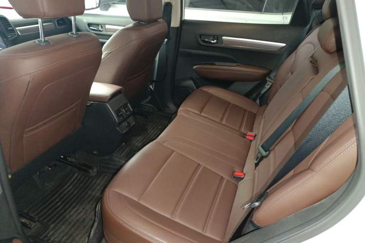 Used Renault Koleos 2018 2.0L Two-Wheel Drive 120th Anniversary Limited Edition Left Rear Seat