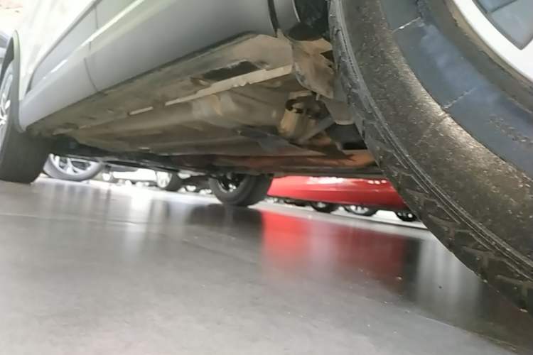 Used Renault Koleos 2018 2.0L Two-Wheel Drive 120th Anniversary Limited Edition Left Side Sill