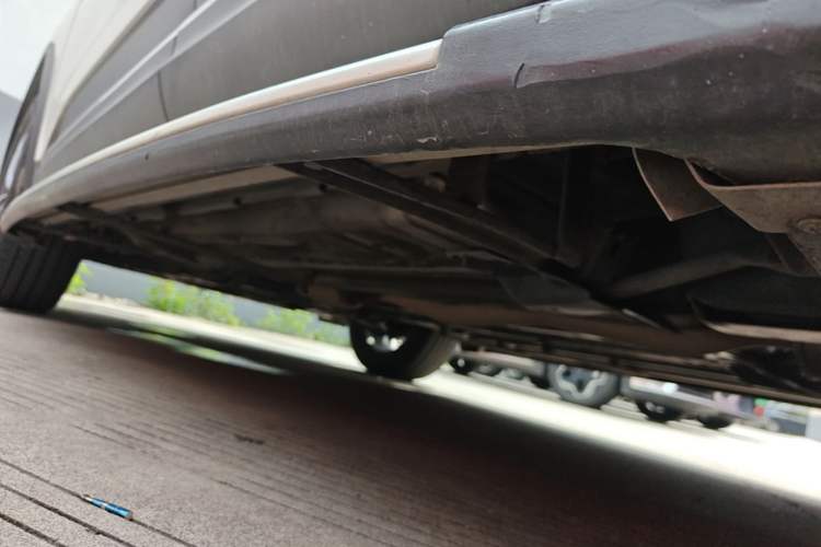 Used Renault Koleos 2018 2.5L Two-Wheel Drive 120th Anniversary Limited Edition Left Side Sill