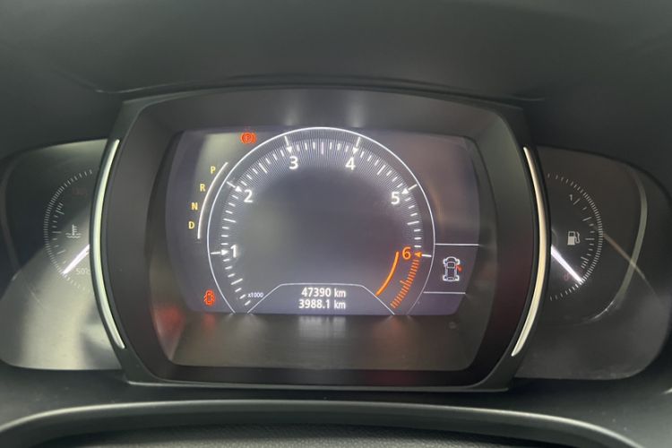 Used Renault Koleos 2018 2.5L Two-Wheel Drive Prestige Edition Odometer Close Up