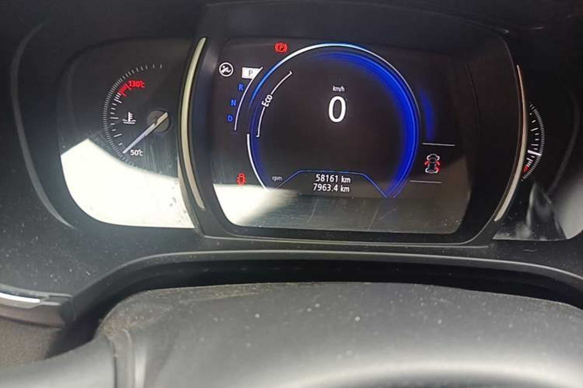 Used Renault Koleos 2018 2.0L Two-Wheel Drive 120th Anniversary Limited Edition Odometer Close Up