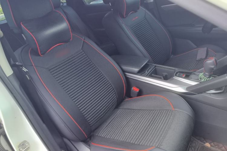 Used Renault Koleos 2018 2.0L Two-Wheel-Drive Luxury Edition Right Front Seat