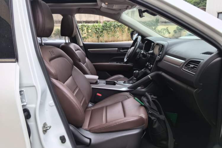 Used Renault Koleos 2018 2.0L Two-Wheel Drive 120th Anniversary Limited Edition Right Front Seat