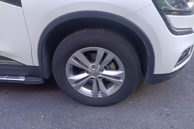 Used Renault Koleos 2018 2.0L Two-Wheel-Drive Luxury Edition Right Front Wheel Hub