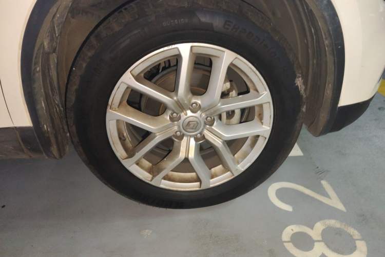 Used Renault Koleos 2018 2.5L Two-Wheel Drive Prestige Edition Right Front Wheel Hub