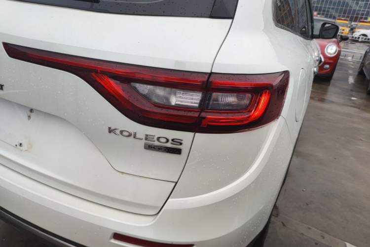 Used Renault Koleos 2018 2.0L Two-Wheel-Drive Luxury Edition Right Rear Taillight