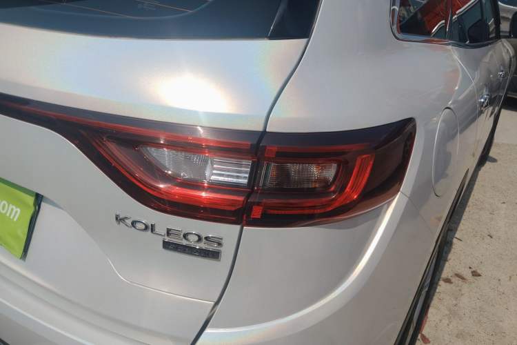 Used Renault Koleos 2018 2.0L Two-Wheel-Drive Luxury Edition Right Rear Taillight