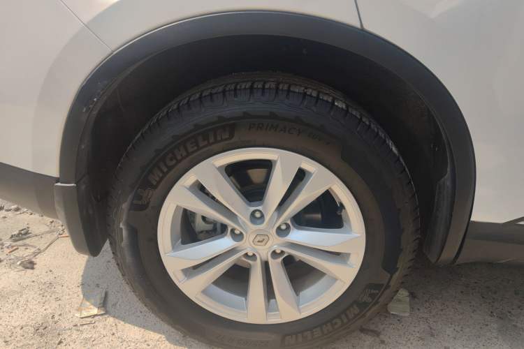 Used Renault Koleos 2018 2.0L Two-Wheel-Drive Luxury Edition Right Rear Wheel Hub