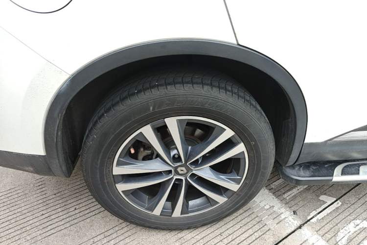 Used Renault Koleos 2018 2.5L Two-Wheel Drive 120th Anniversary Limited Edition Right Rear Wheel Hub
