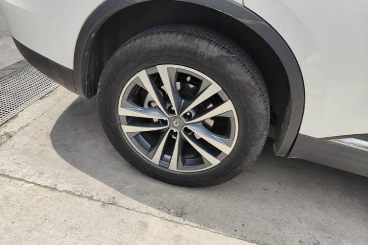 Used Renault Koleos 2018 2.0L Two-Wheel Drive 120th Anniversary Limited Edition Right Rear Wheel Hub