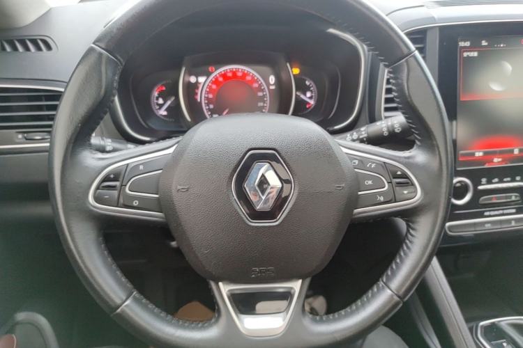 Used Renault Koleos 2018 2.0L Two-Wheel-Drive Luxury Edition Steering Wheel
