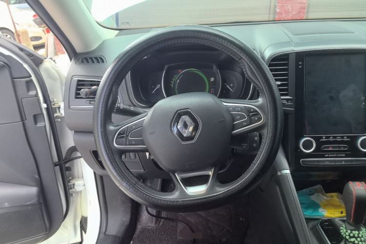 Used Renault Koleos 2018 2.0L Two-Wheel-Drive Luxury Edition Steering Wheel