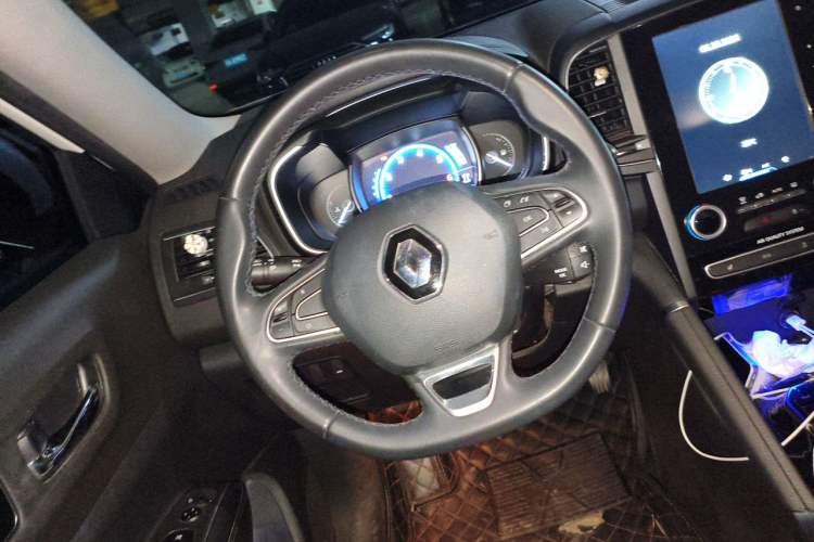 Used Renault Koleos 2018 2.5L Four-Wheel Drive Ultimate Edition Steering Wheel