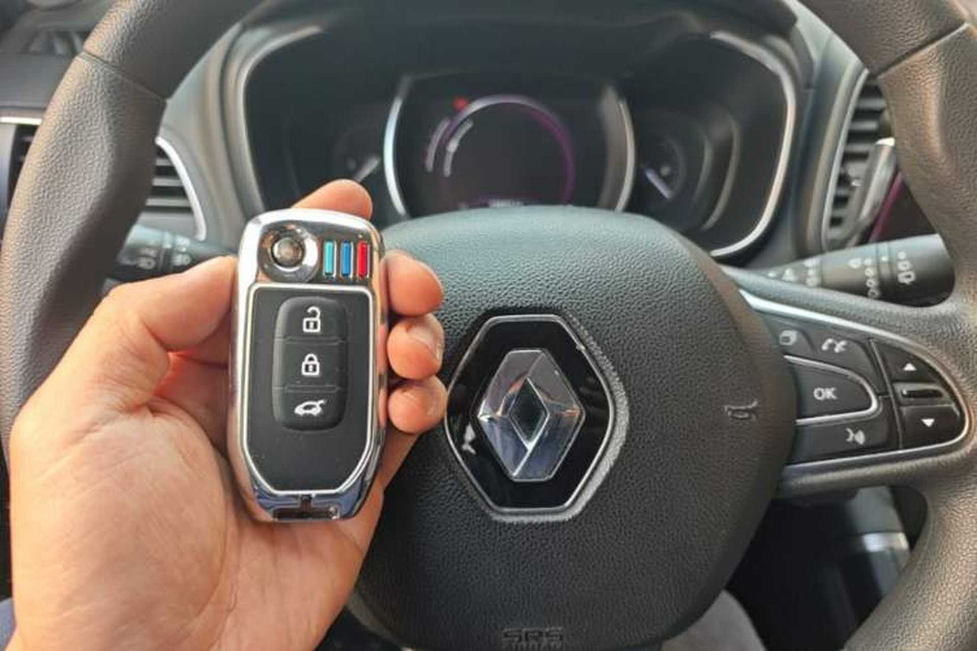 Used Renault Koleos 2018 2.0L Two-Wheel Drive Comfort Edition Vehicle Key