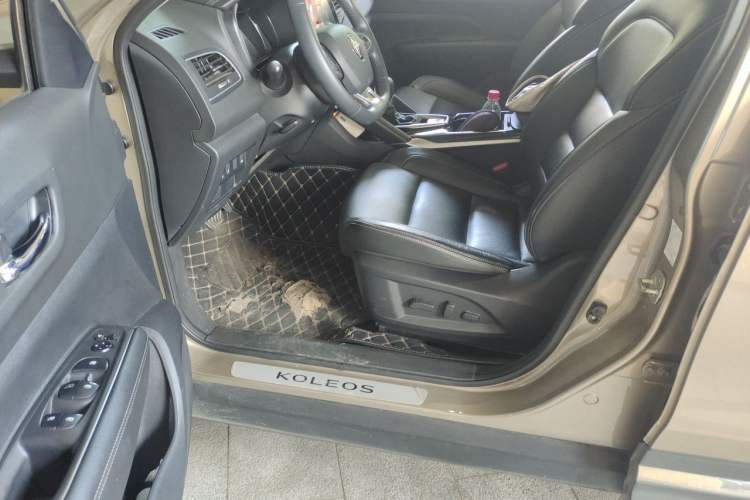 Used Renault Koleos 2018 2.5L 4x4 Flagship Edition Driver Seat