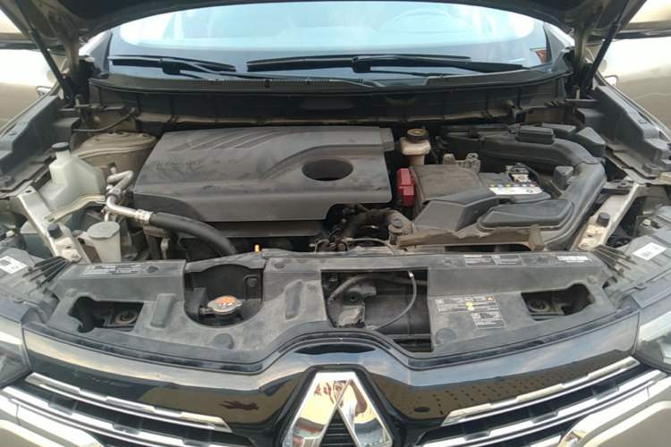 Used Renault Koleos 2018 2.0L Two-Wheel-Drive Luxury Edition Engine Bay