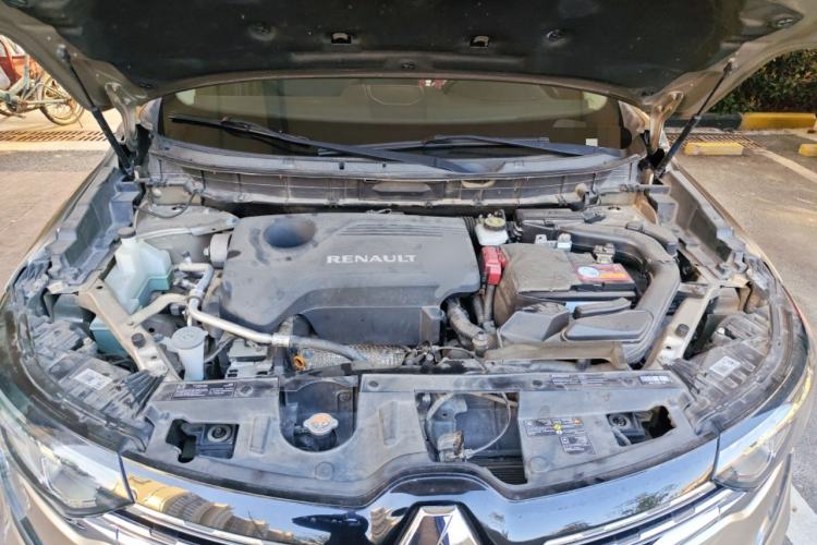 Used Renault Koleos 2018 2.5L Two-Wheel Drive Prestige Edition Engine Bay